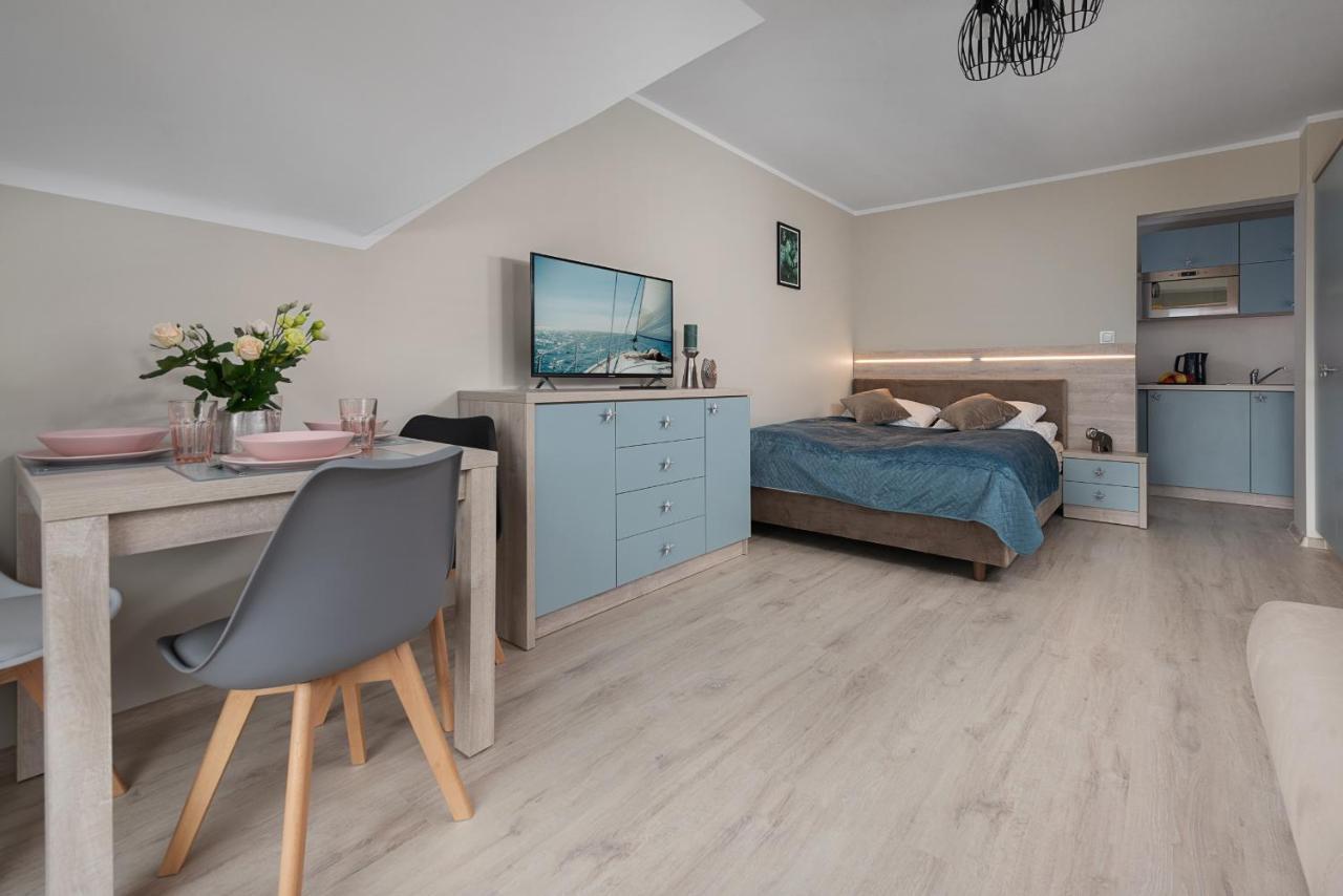 Roza Baltyku - Apartamenty I Pokoje A เดบกี ภายนอก รูปภาพ