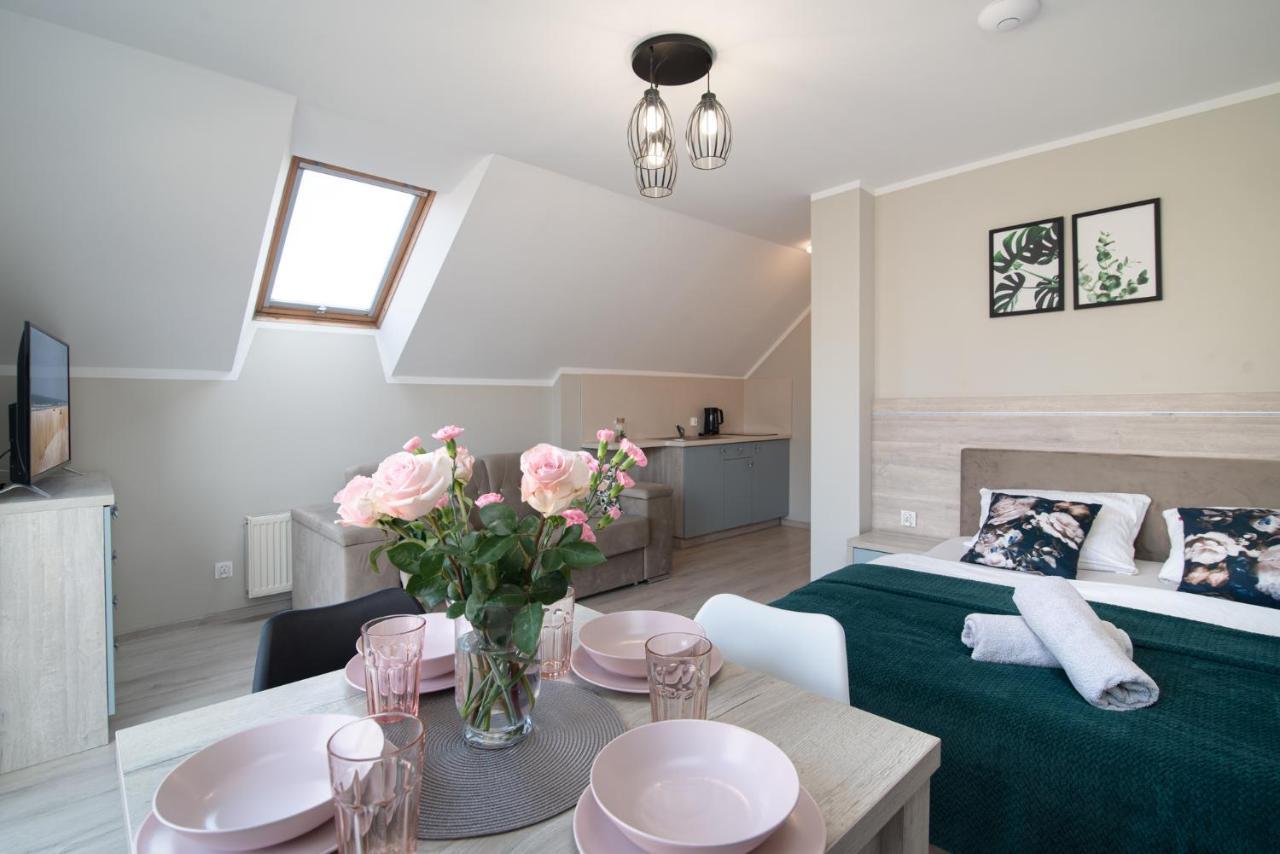 Roza Baltyku - Apartamenty I Pokoje A เดบกี ภายนอก รูปภาพ